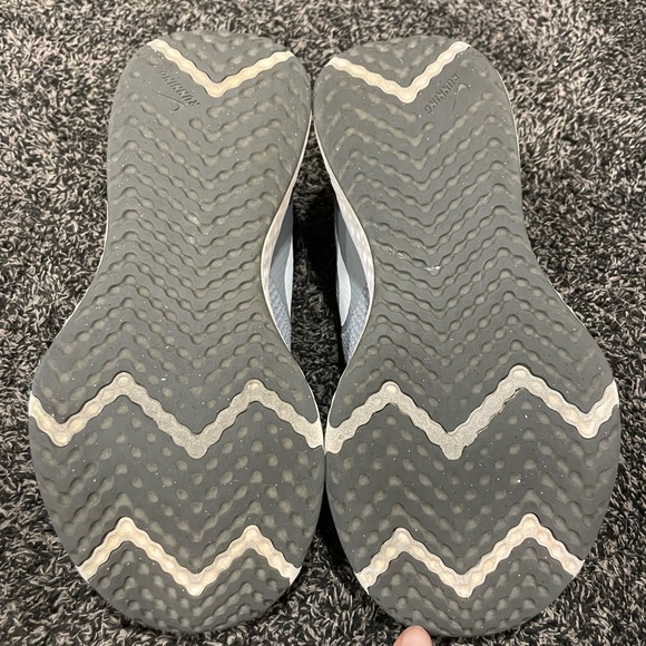 Nike Revolution 5 Running Shoe Men Size 8 Gray/Grey - Picture 3 of 8